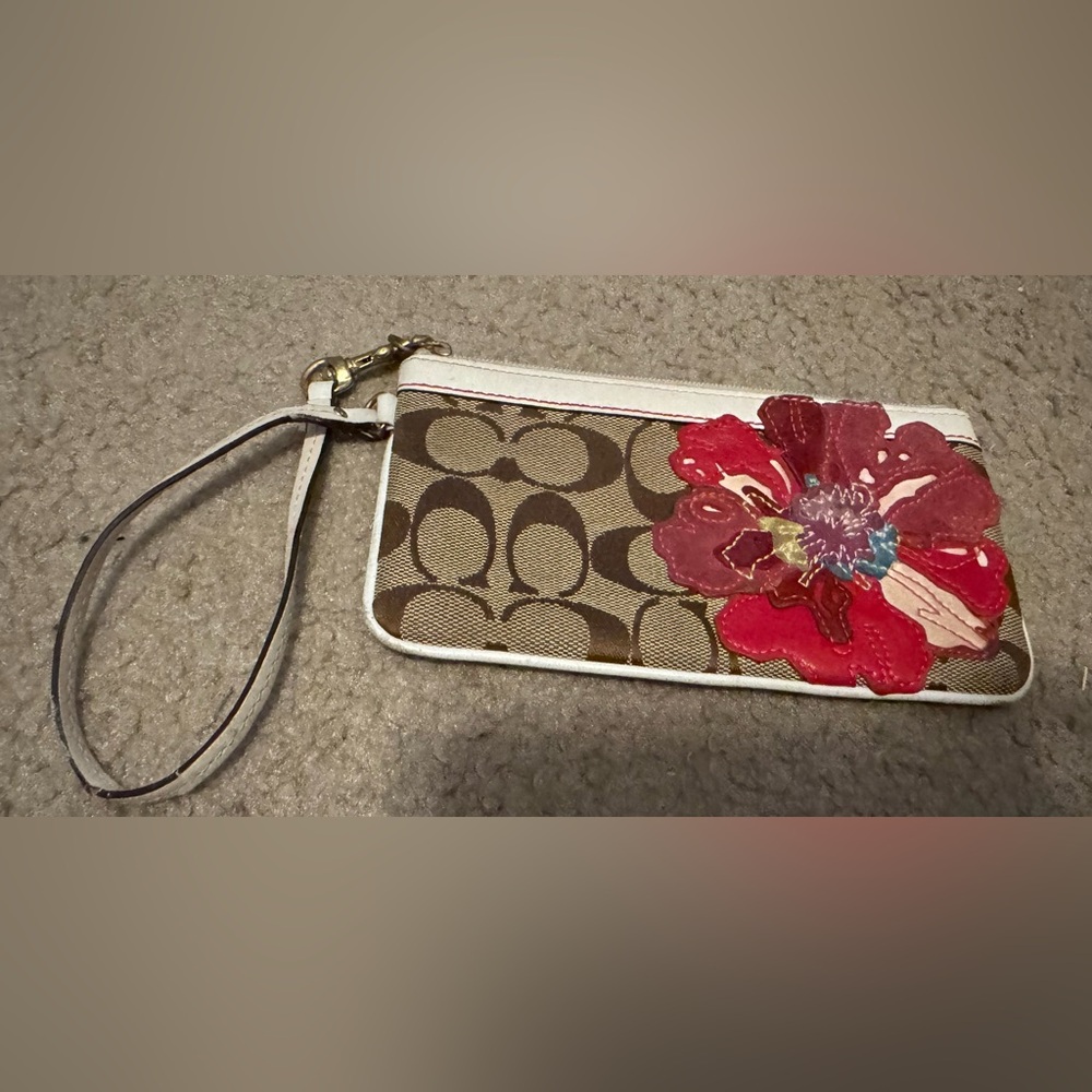 Coach Poppy Wristlet-Vintage